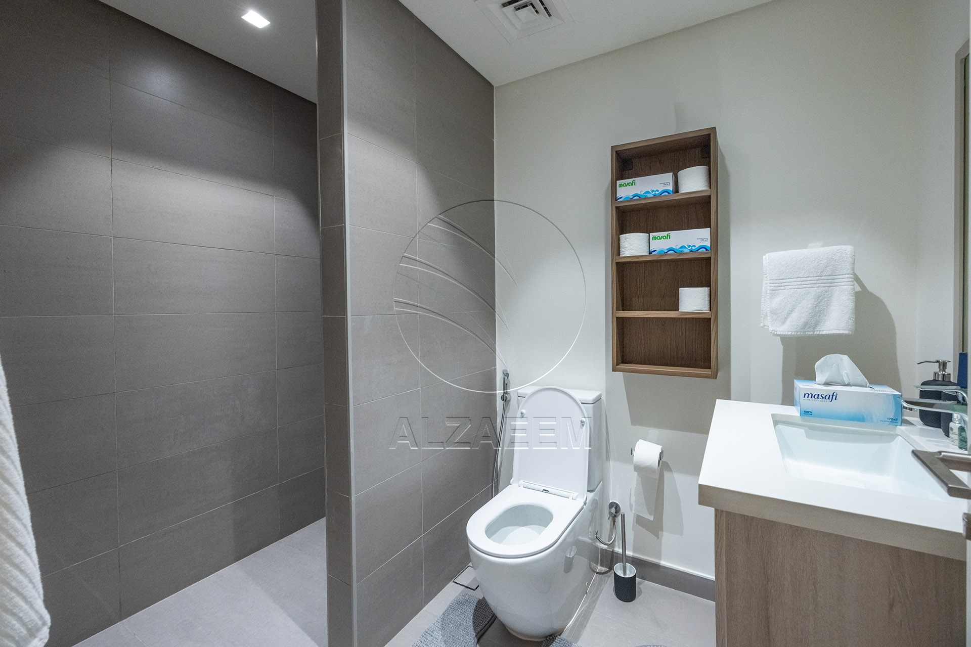 √1st Tenant | Furnished + Upgraded | Private Pool√