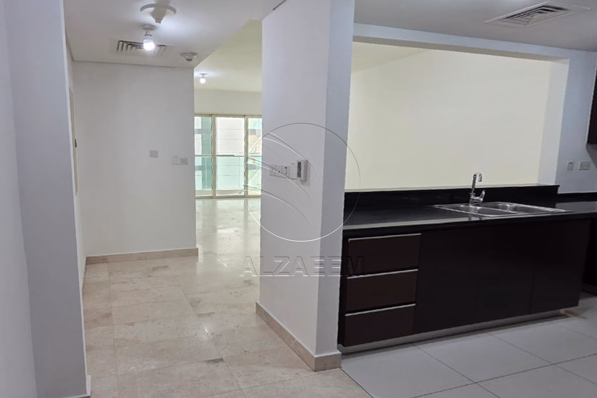 √1BR with Balcony | VACANT | Partial Sea View√