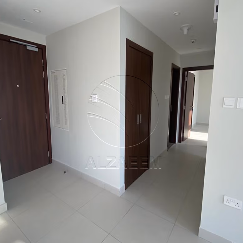 VACANT | High floor | Canal view | 4 payments