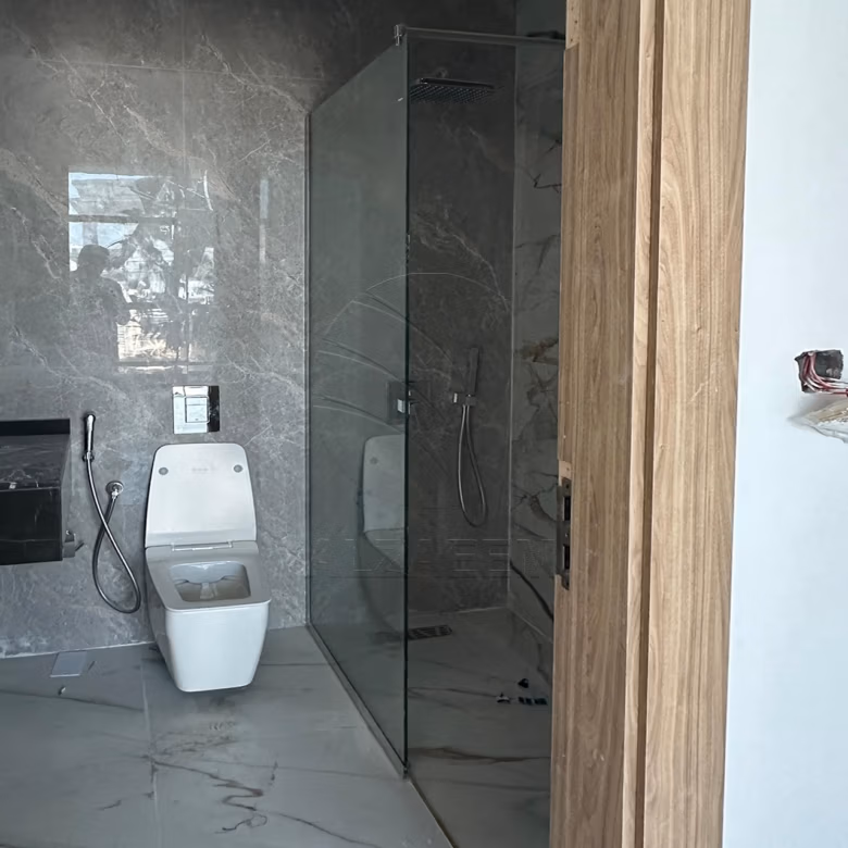 √ Single Row | Biggest Plot | 5BR+Lift+Pool √