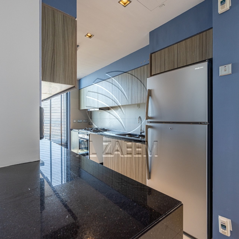 VACANT 3BR | Partial Sea View | High Level