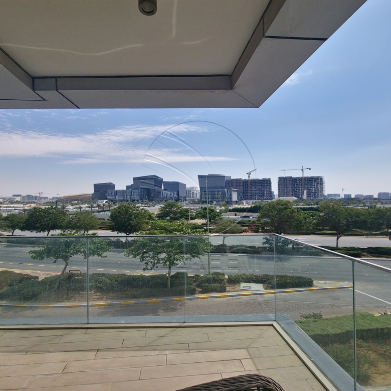 Corner | Partial Golf View | Facing Al Raha Beach