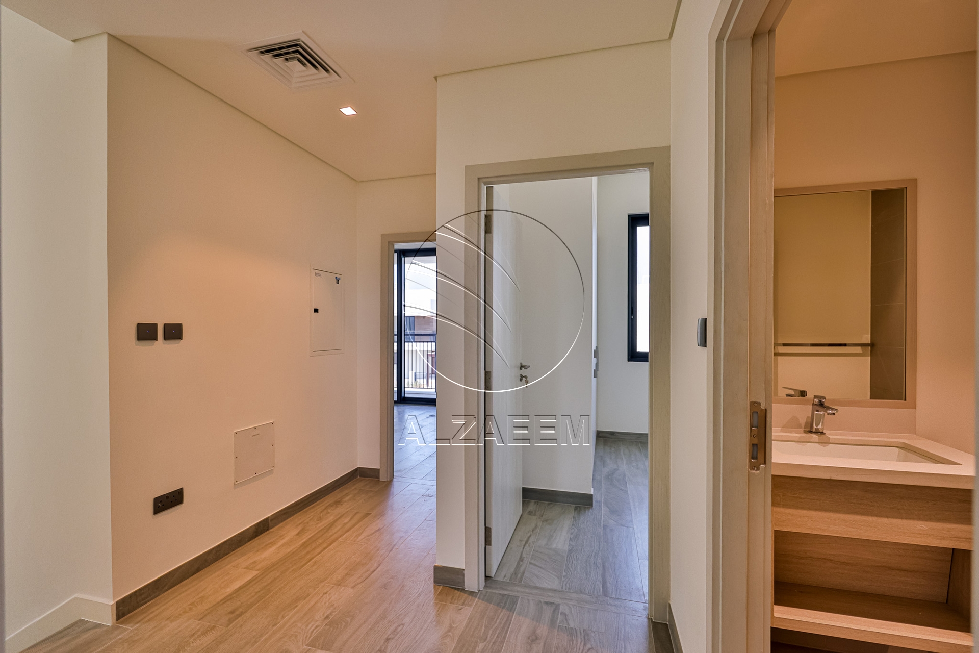 Double Row | Mid Unit | A New Family Home!