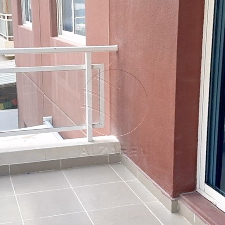 √ Furnished | VACANT | Easy Access to Amenities √