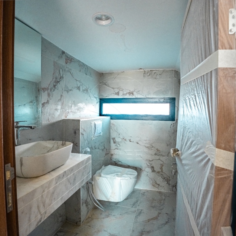 √Single Row l Landscaped l 2Y Maintenance free√