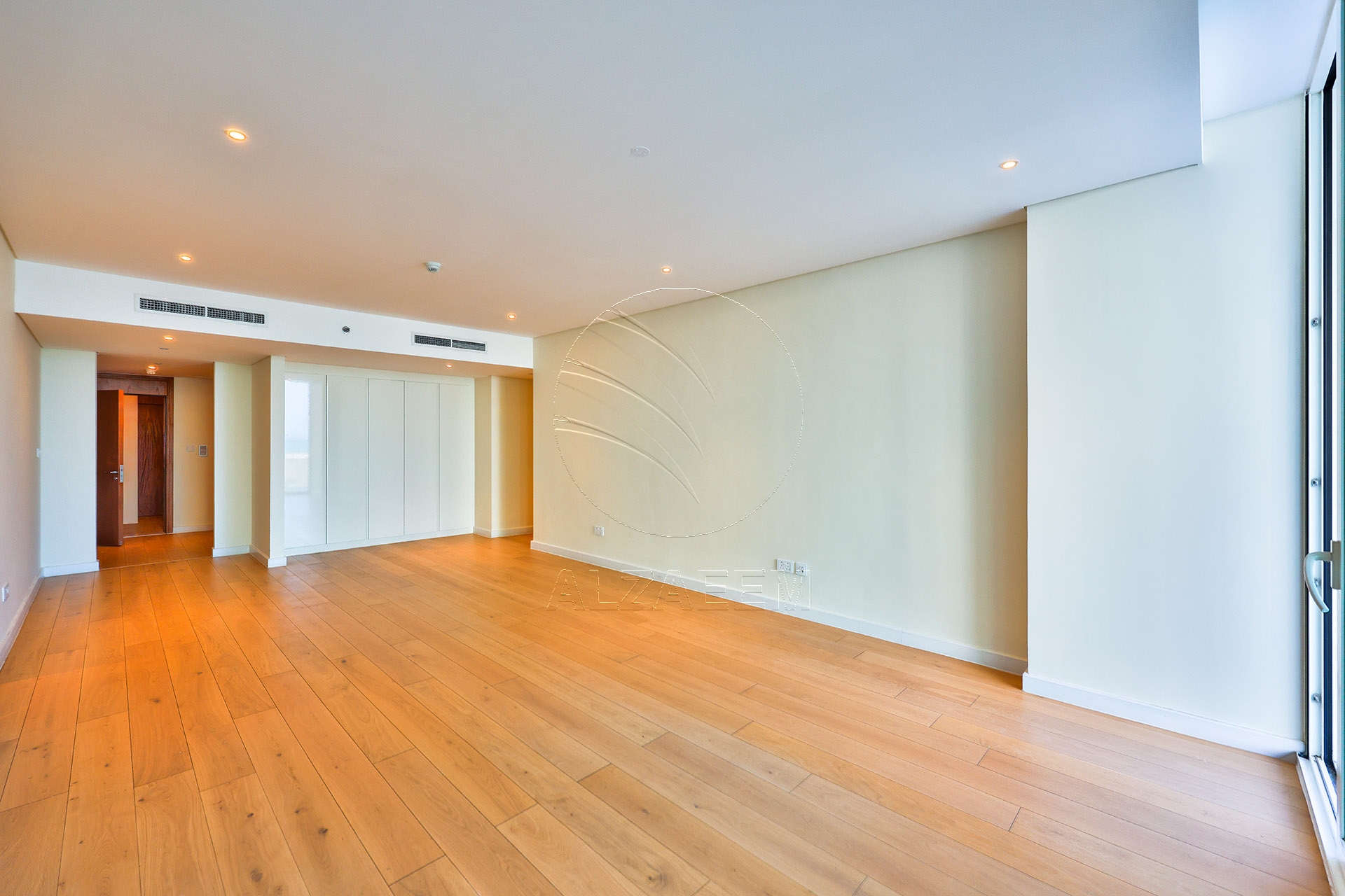 √ Sea View 2BR+M | Beach Access | Luxury Living √