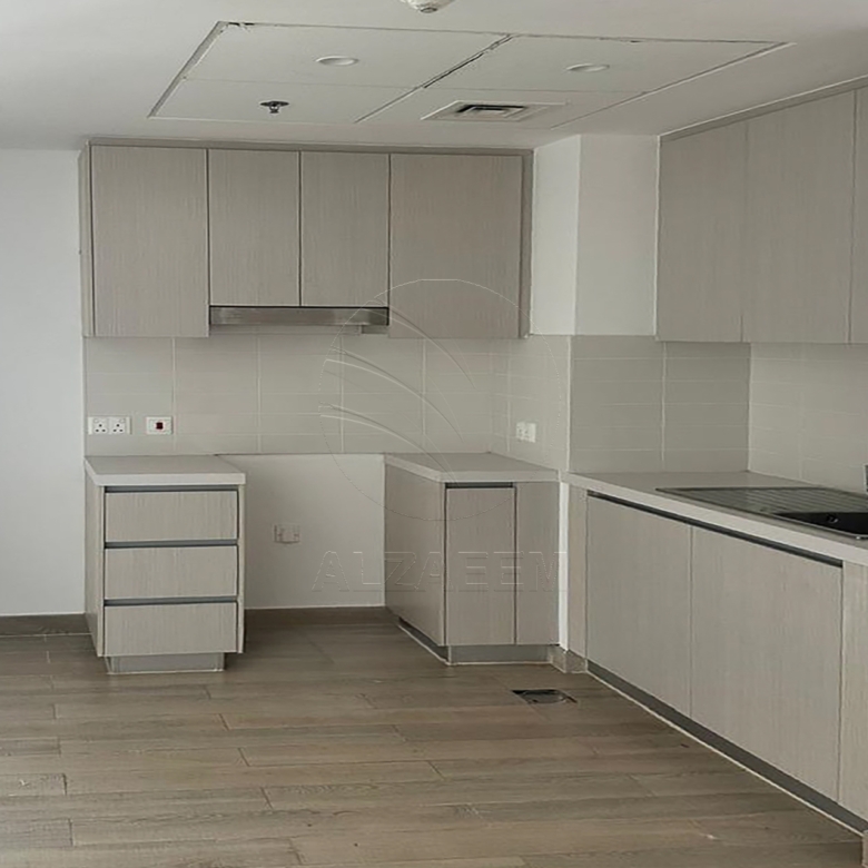 √ VACANT! High Level + Corner Unit | 3 Payments √
