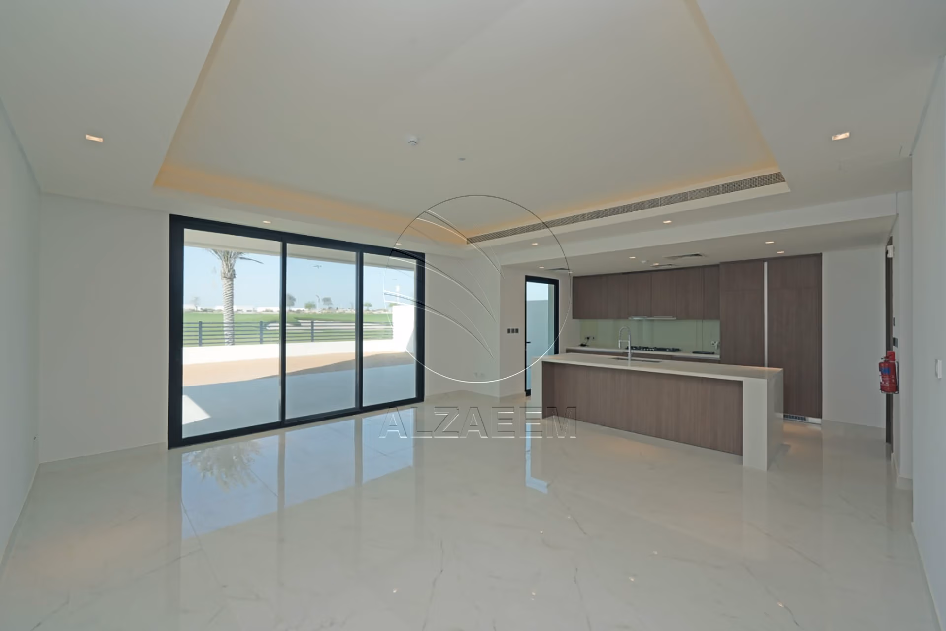 Full Golf Course 4F | Single Row | Move-in Ready