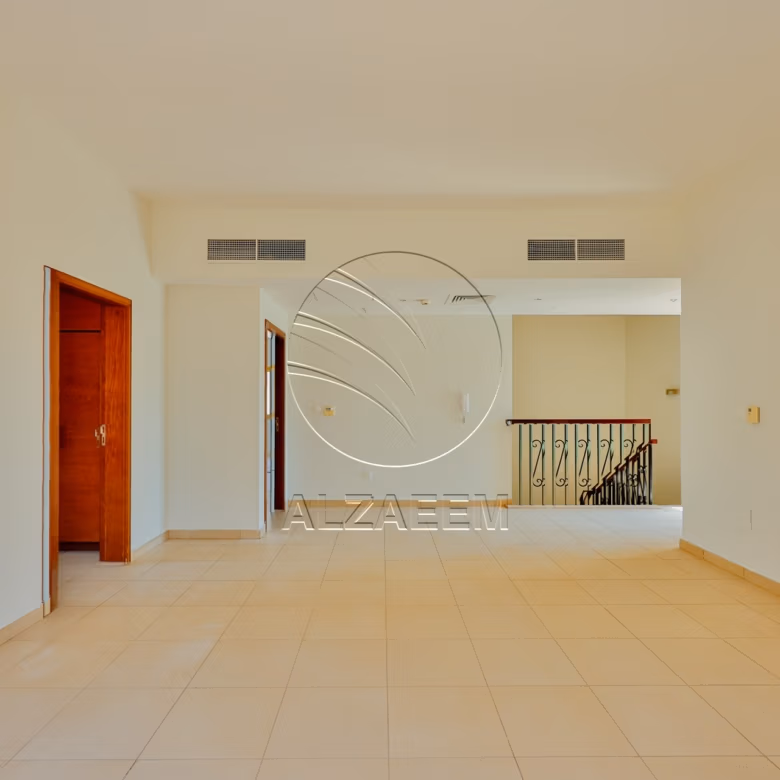 Vacant | Private Pool | For Investment or End Use
