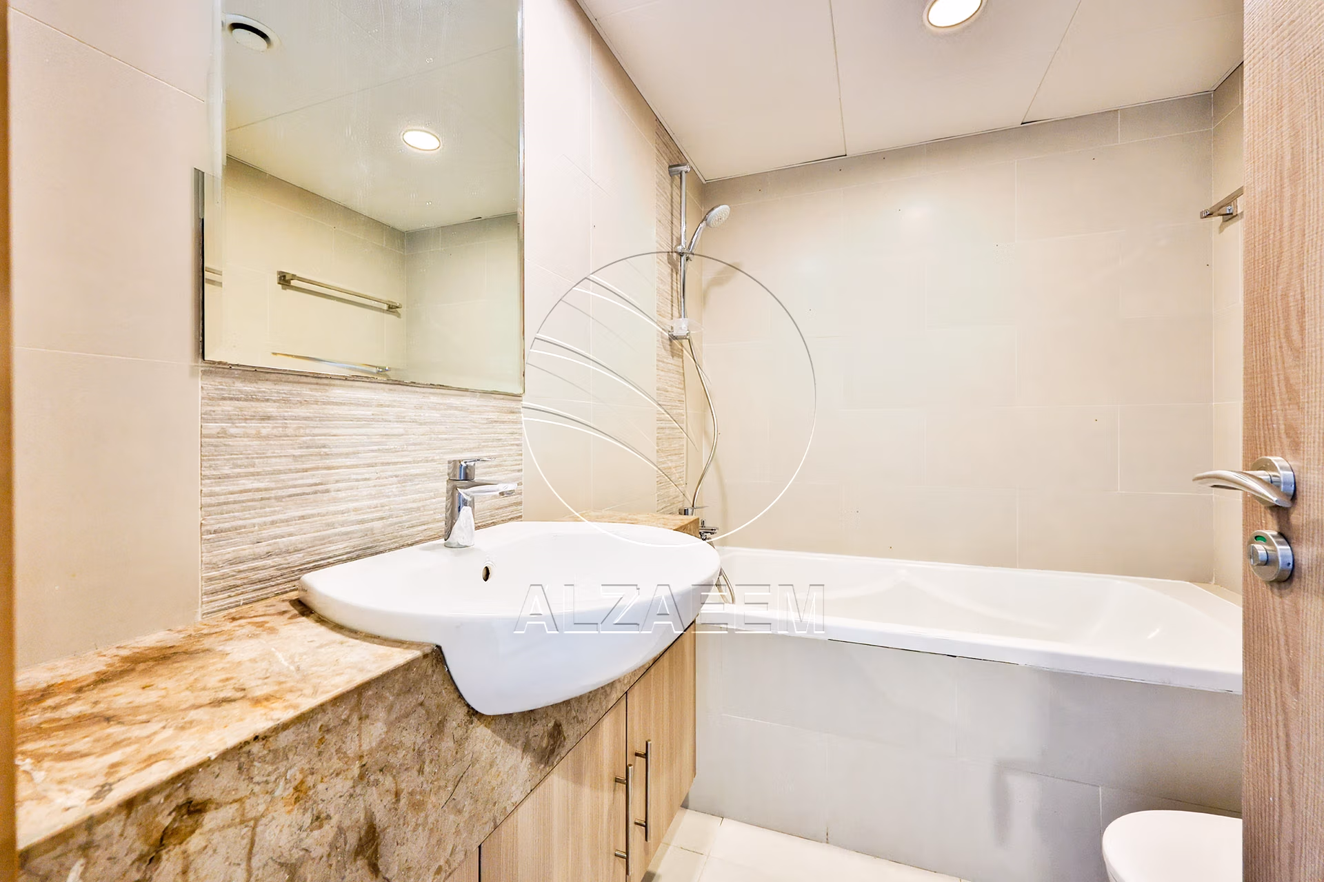 Corner Unit | Partial Sea View | Big Layout