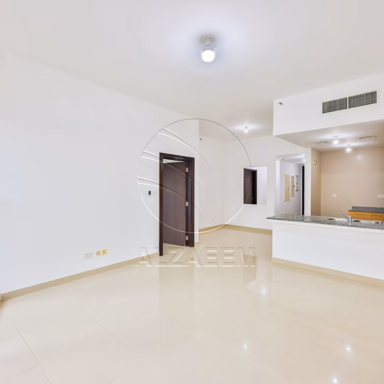 VACANT and Exclusive | 4 Payments | Community View