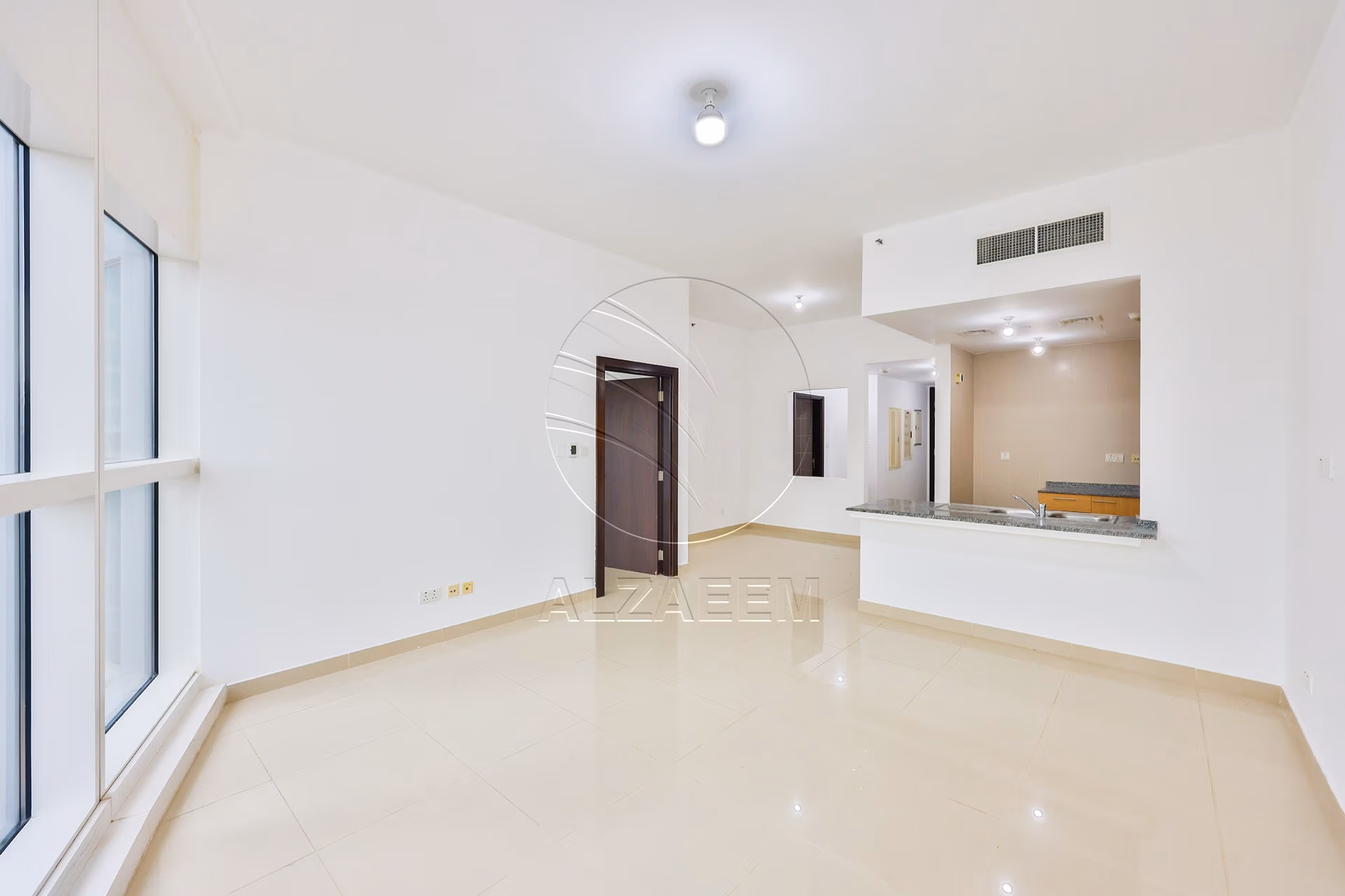 VACANT and Exclusive | 4 Payments | Community View
