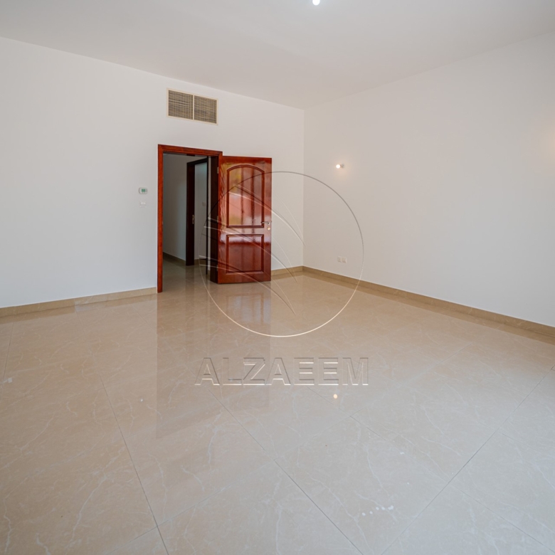 √ Vacant Villa | Premium Living | Price Dropped √