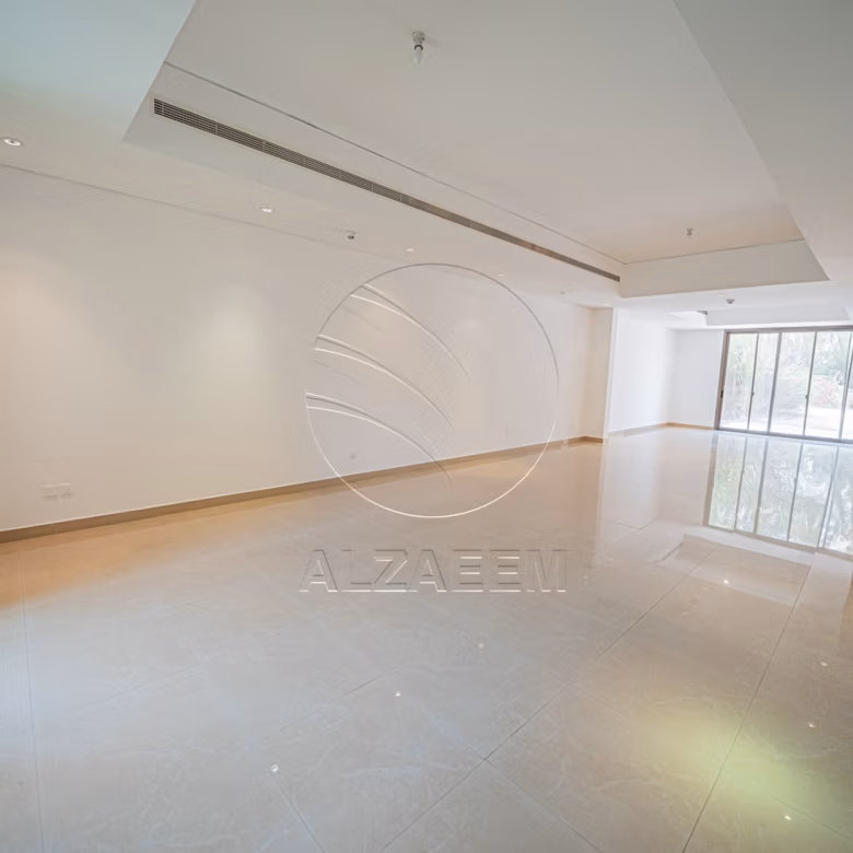 √ Vacant Villa | Premium Living | Price Dropped √