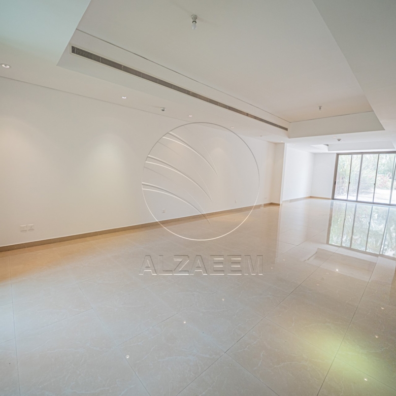 √ Vacant Villa | Premium Living | Price Dropped √