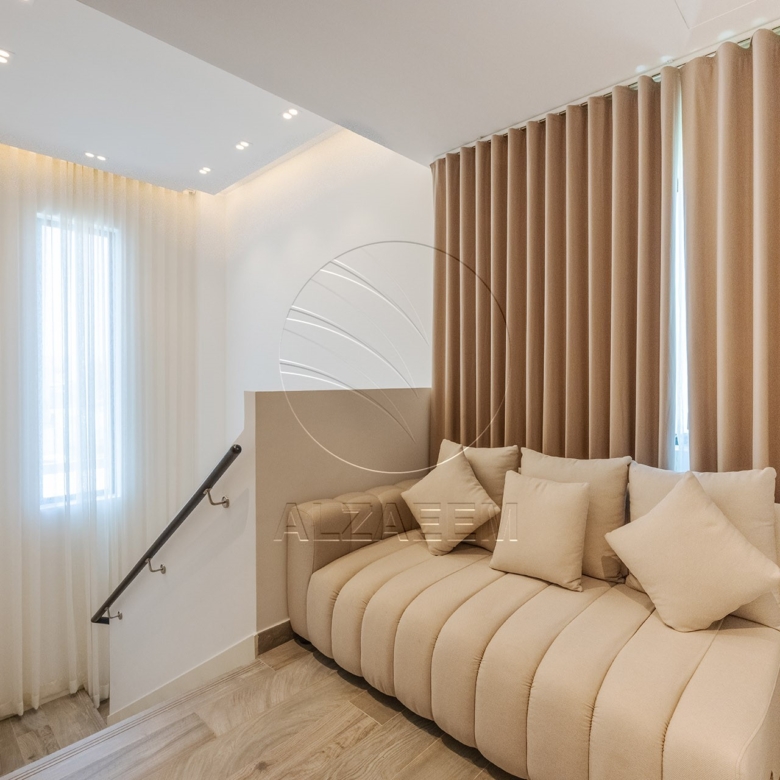 √1st Tenant | Furnished + Upgraded | Private Pool√