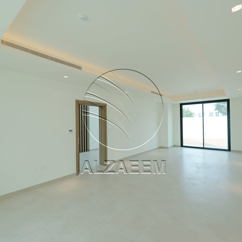Single Row Corner | Facing Golf Course | Pool View