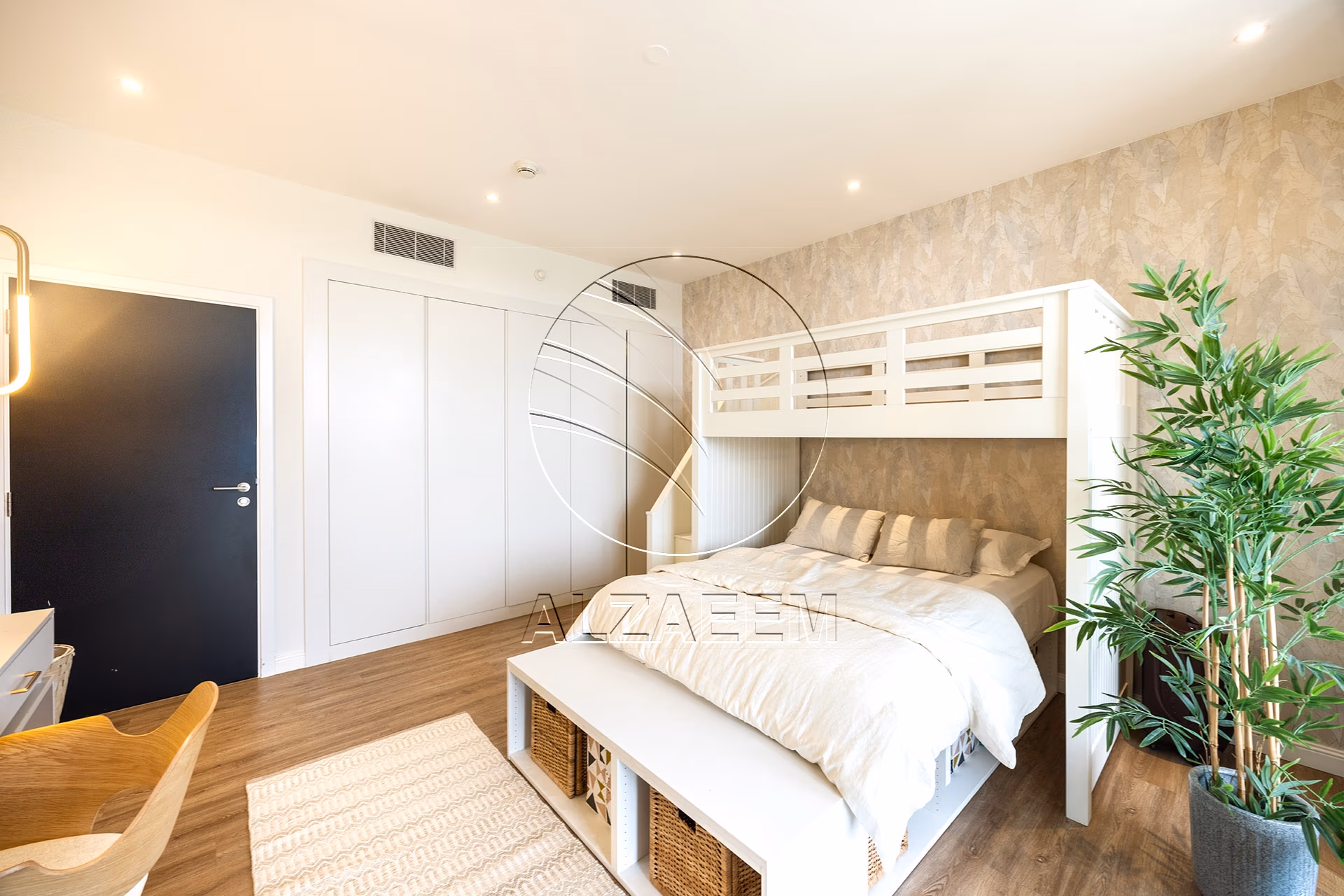 VACANT! 4BR Penthouse | Luxury Living