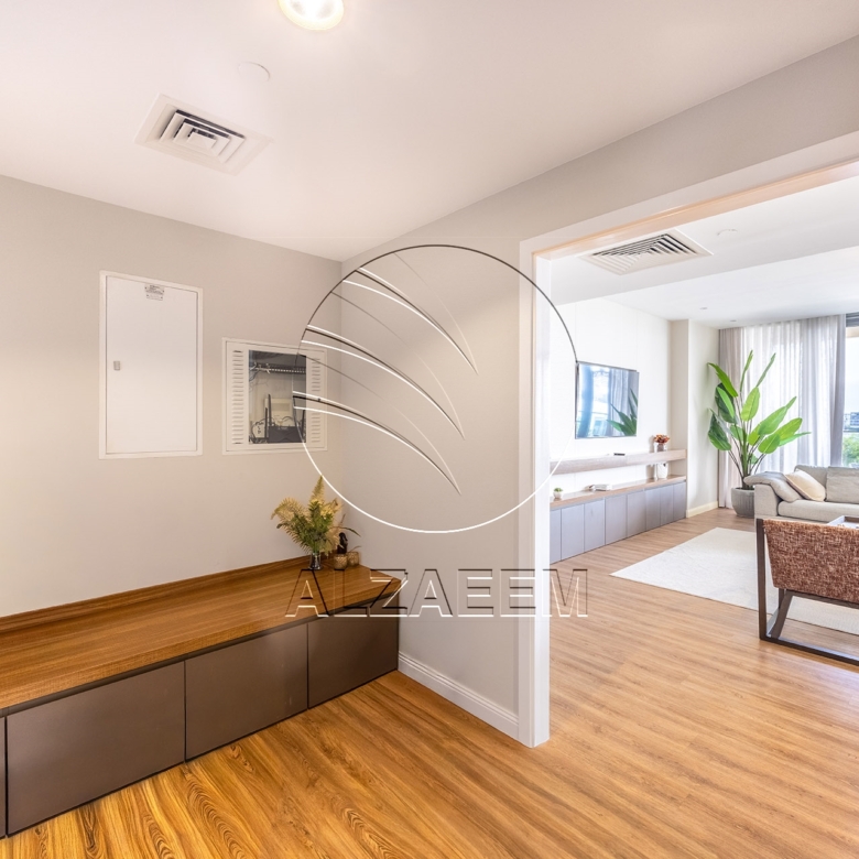 VACANT! 4BR Penthouse | Luxury Living