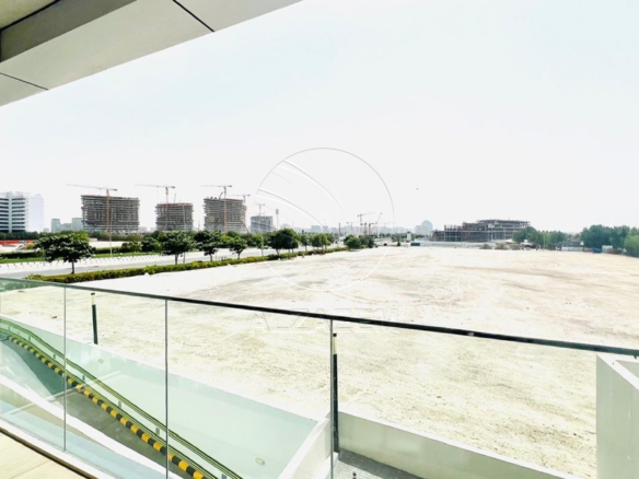 HOT DEAL | Partial Sea and Golf | Move-in Ready