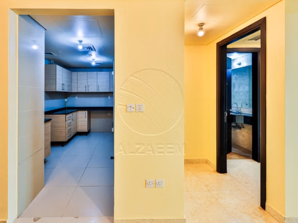 √VACANT- Furnished | Higher Floor | Urban Views√