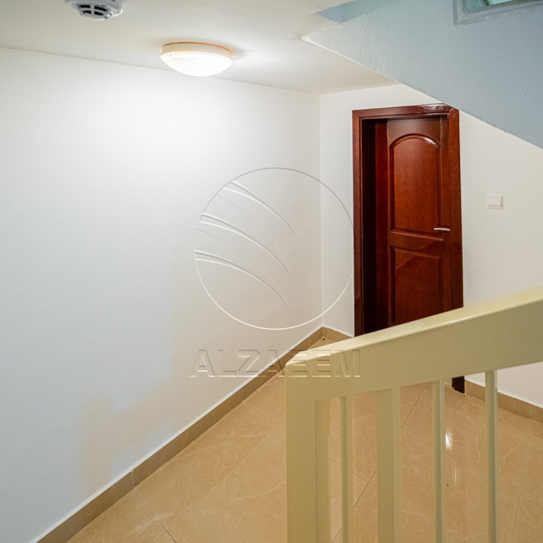 √ Vacant Villa | Premium Living | Price Dropped √