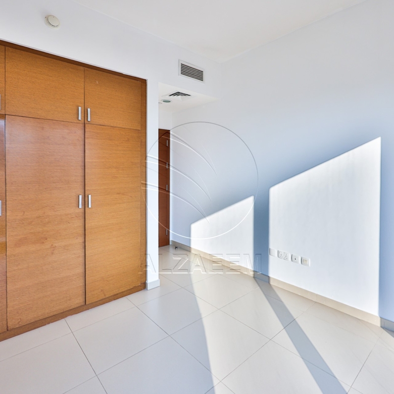 √ Exclusive! 2BR+Maid | Community View √