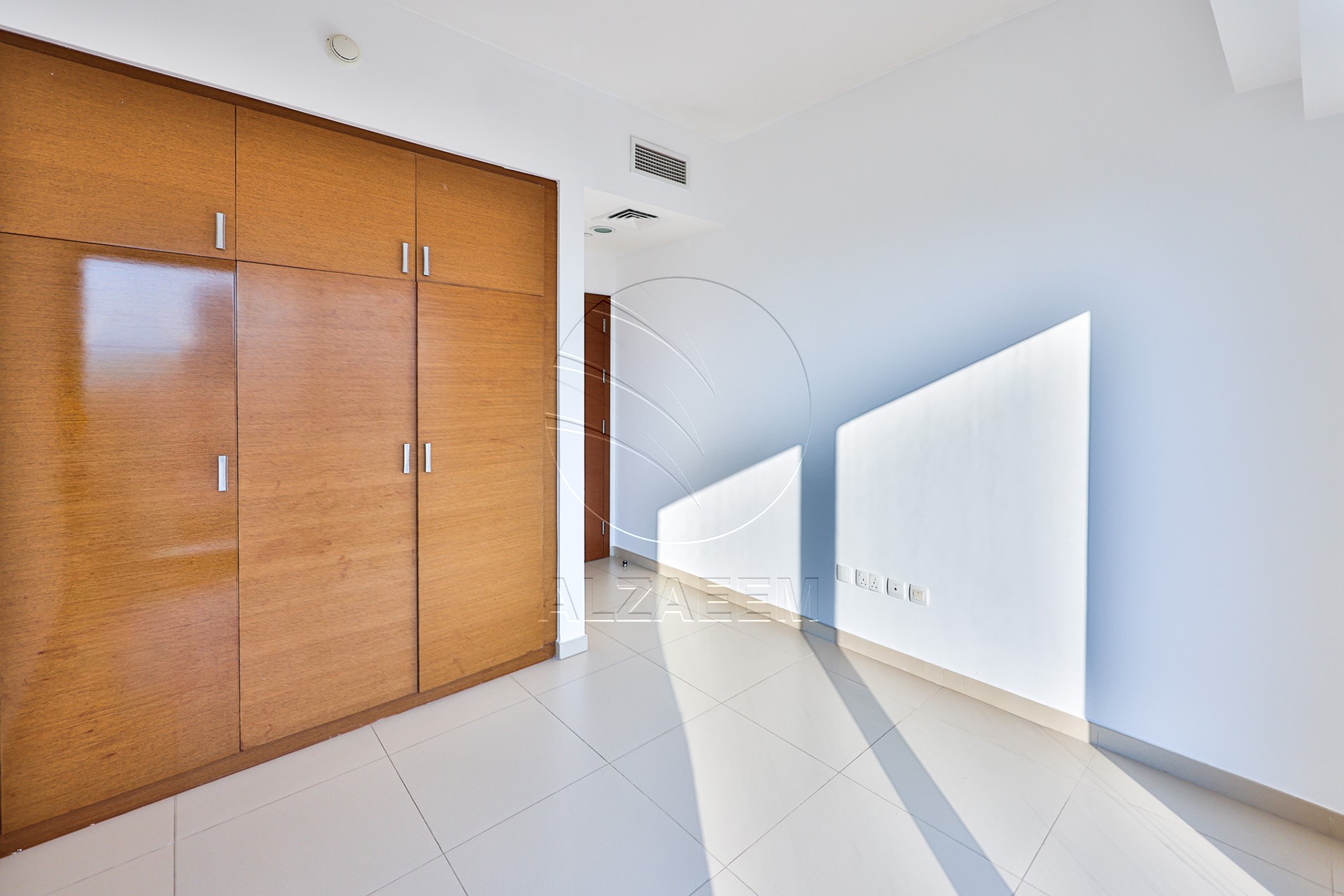 √ Exclusive! 2BR+Maid | Community View √