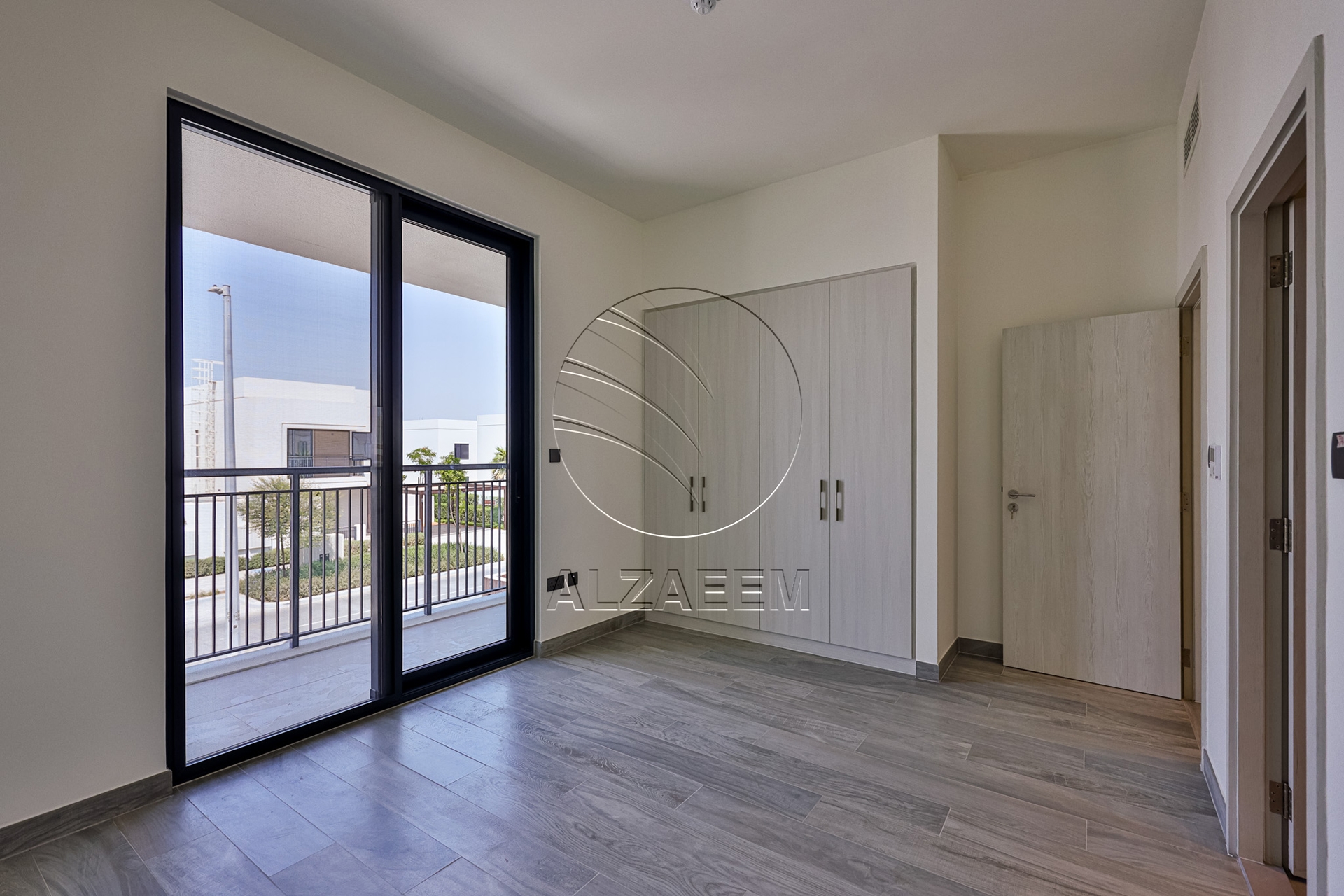 Single Row | Up to 3 Payments | Garden View