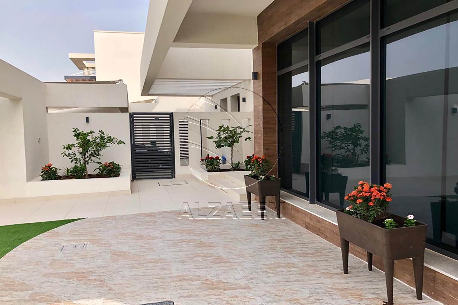 √Single Row Corner | Type 1 | Landscaped Garden√