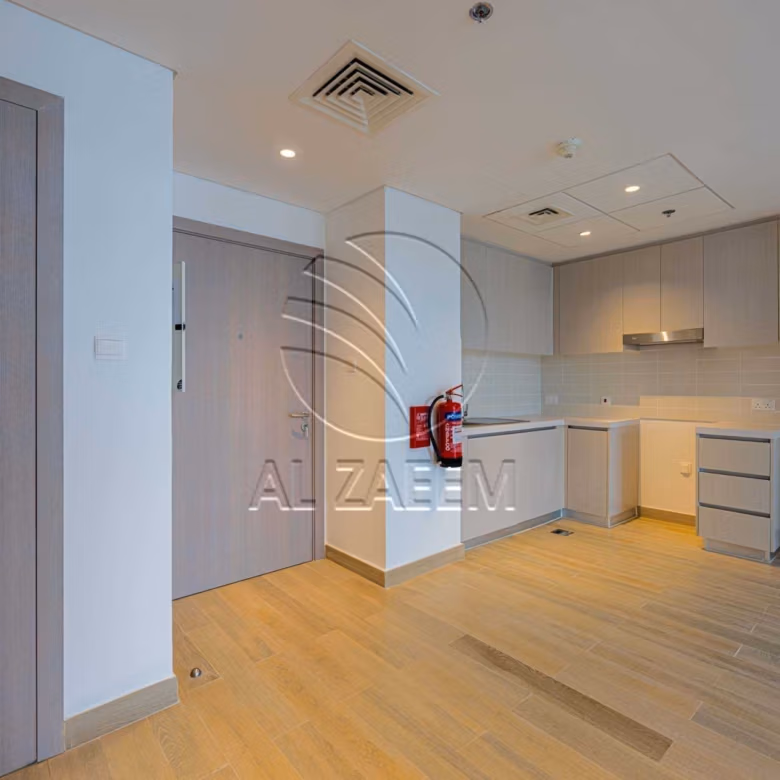 VACANT! Higher Level | Up to 4 payments