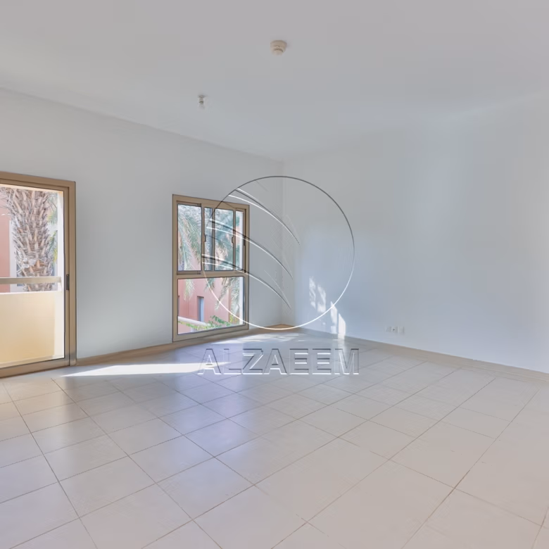 √Prime Location | UPCOMING | Private Garden√