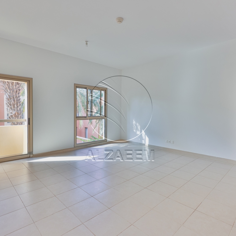 √Prime Location | UPCOMING | Private Garden√