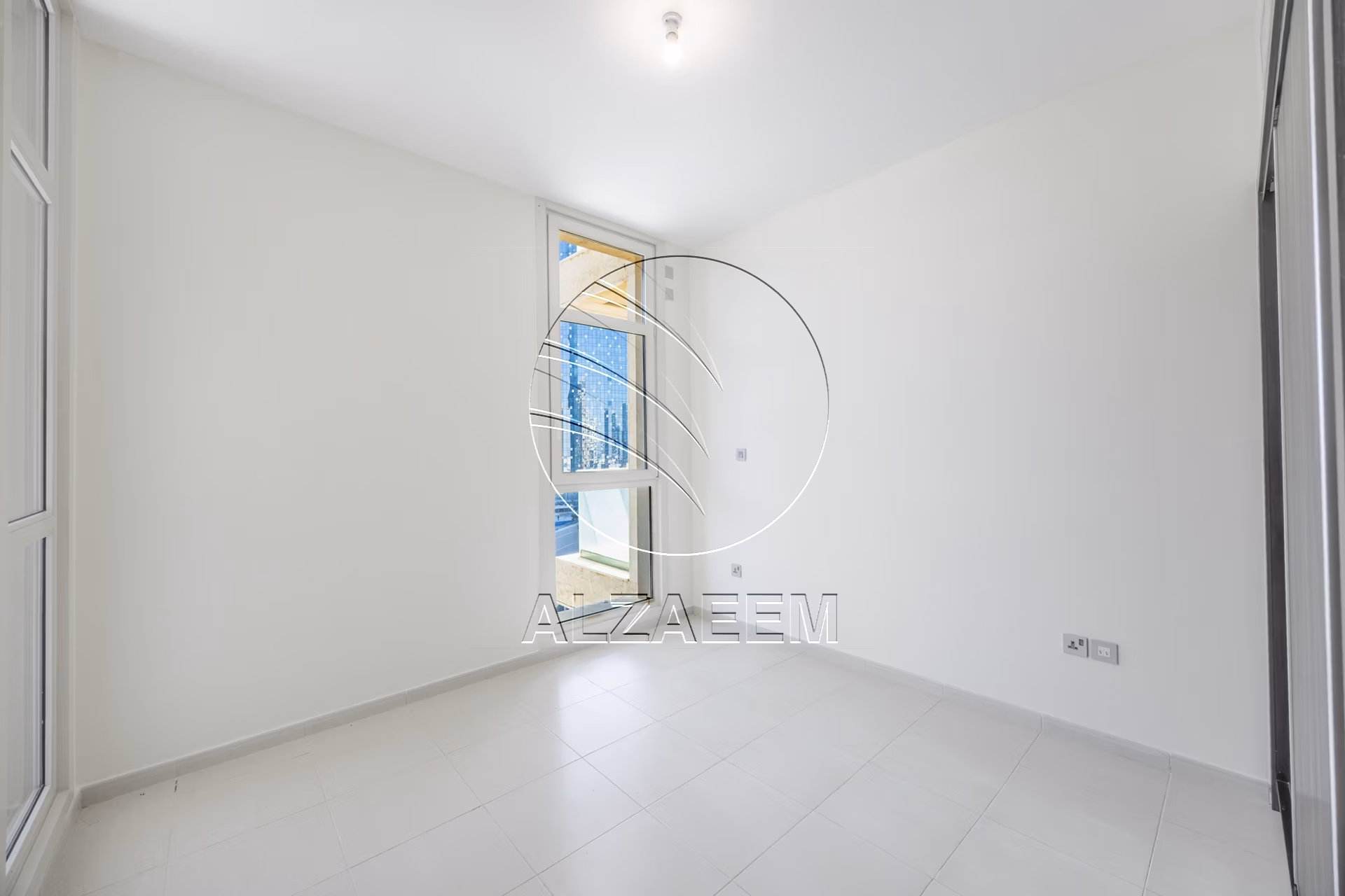 Sun and Sky View | Vacant | Brand New Appliances