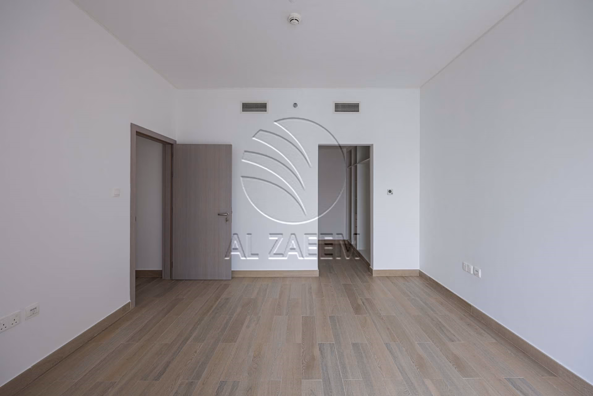Full Canal View | 4 Payments | High Floor | VACANT