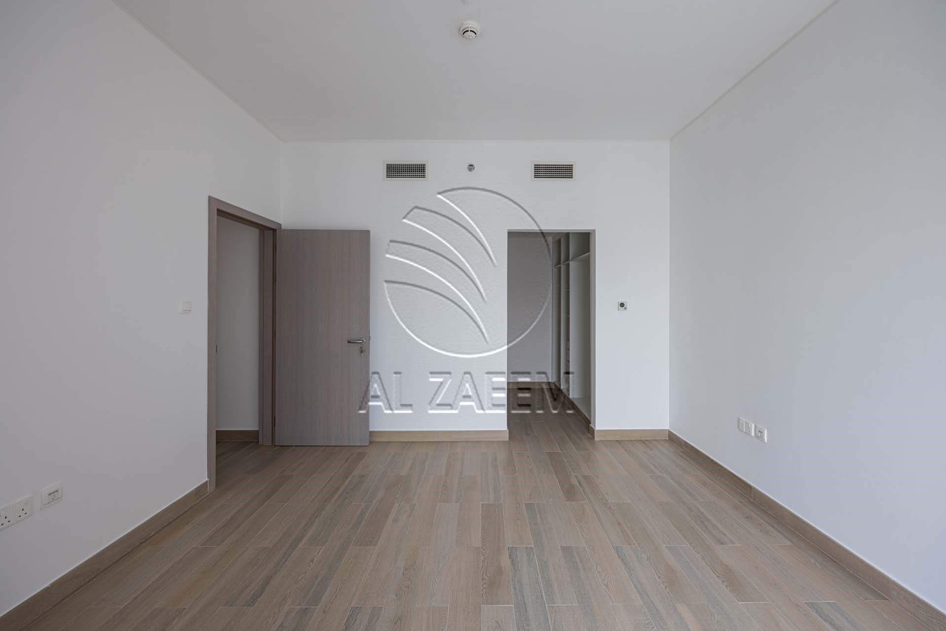 Full Canal View | 4 Payments | High Floor | VACANT
