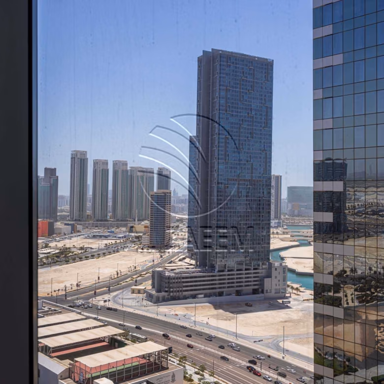 √ Good ROI | Rented |High Floor | Amenity View √