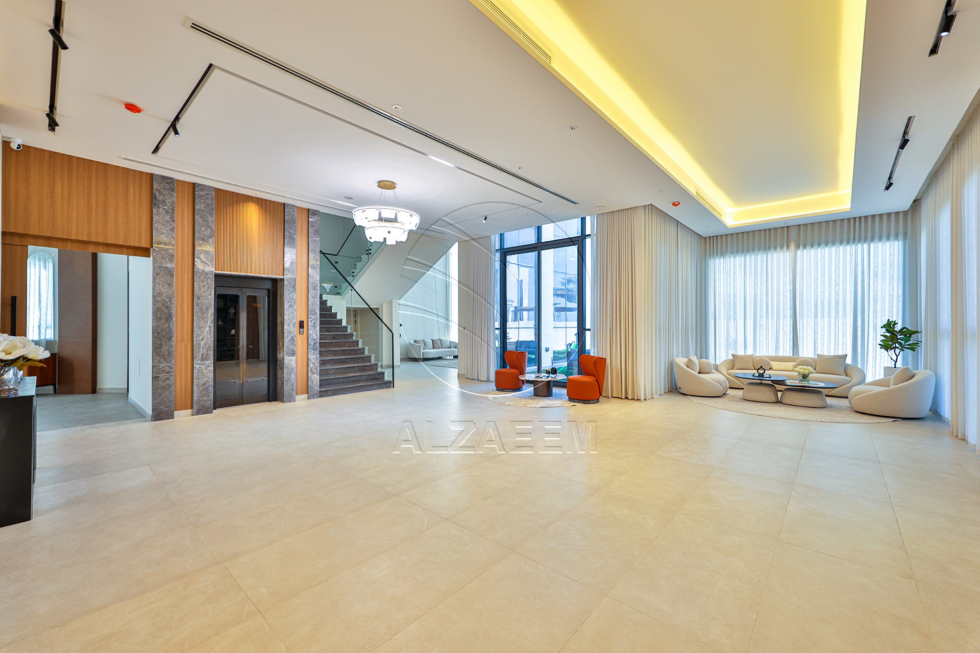 √ Single Row End | High Ceiling | Luxury Living √