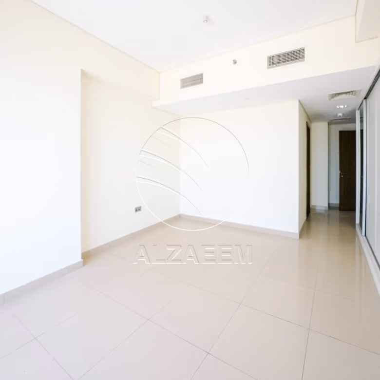 TOP FLOOR | Full Sea View | Move-in Ready