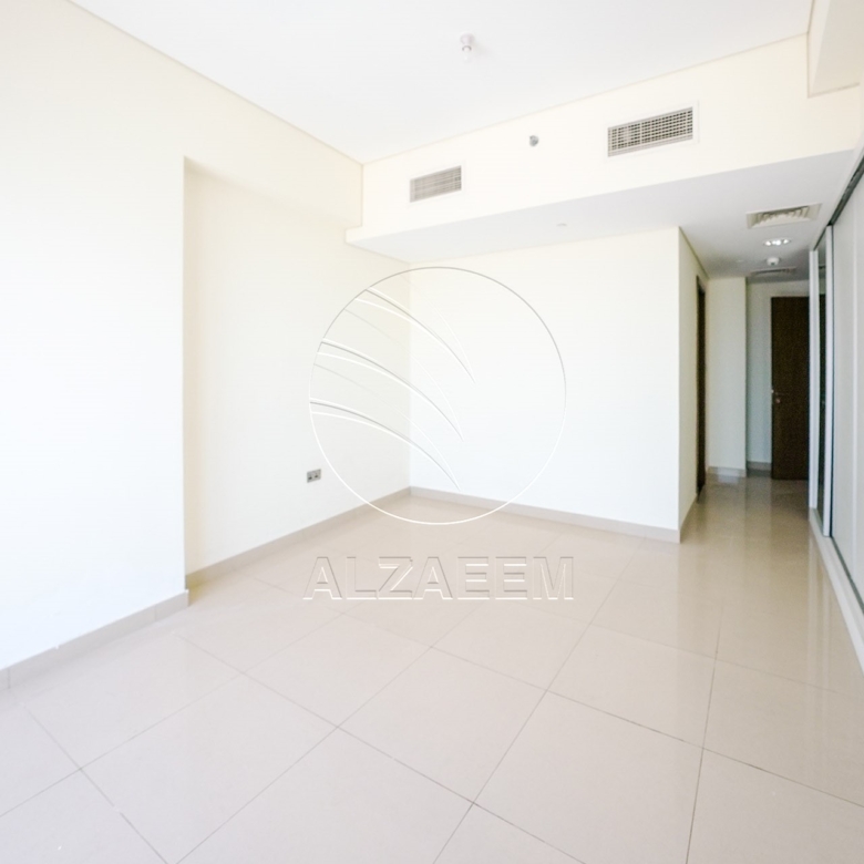 TOP FLOOR | Full Sea View | Move-in Ready