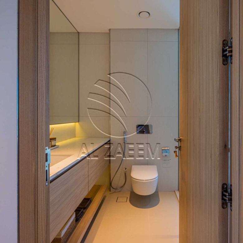 √HOT! Premium Location | High Ceiling | AL GHAF√