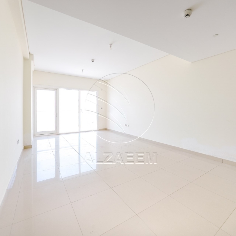 TOP FLOOR | Full Sea View | Move-in Ready