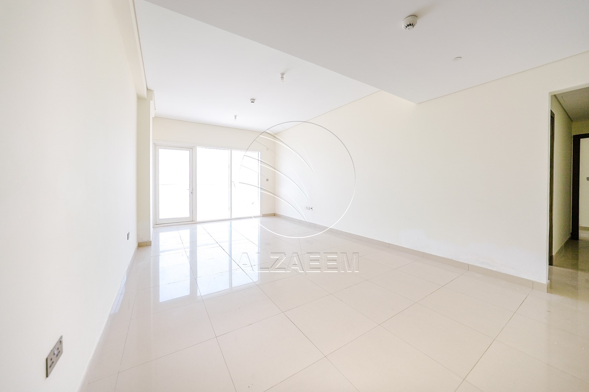 TOP FLOOR | Full Sea View | Move-in Ready