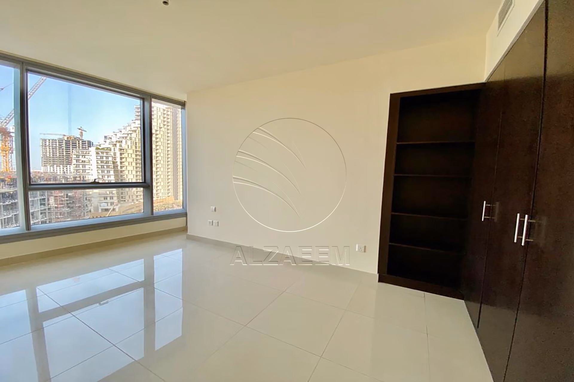 1BR+1 | UPCOMING | Facing the Vibrant Community