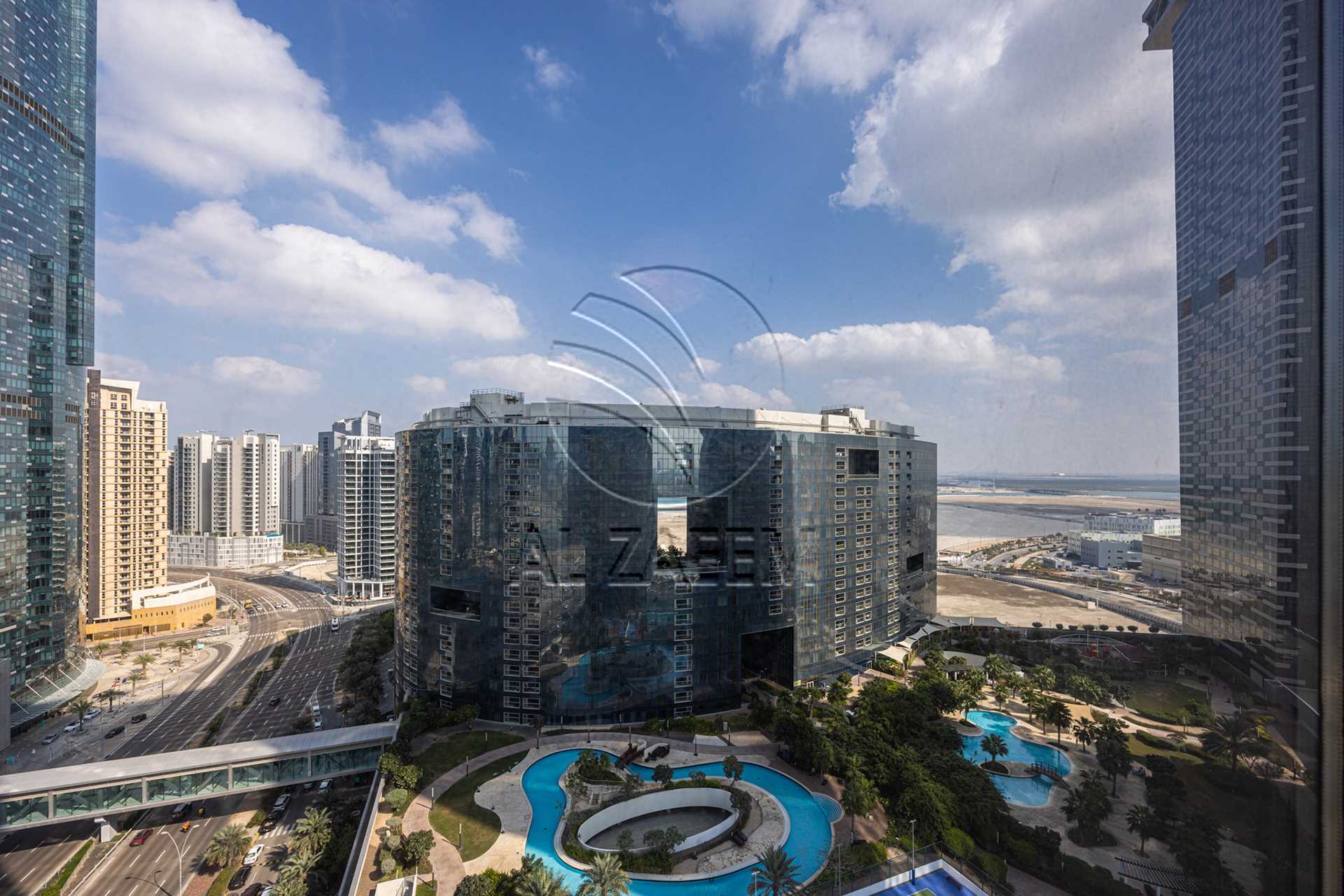HIGH LEVEL | Semi Furnished | Facing Amenities