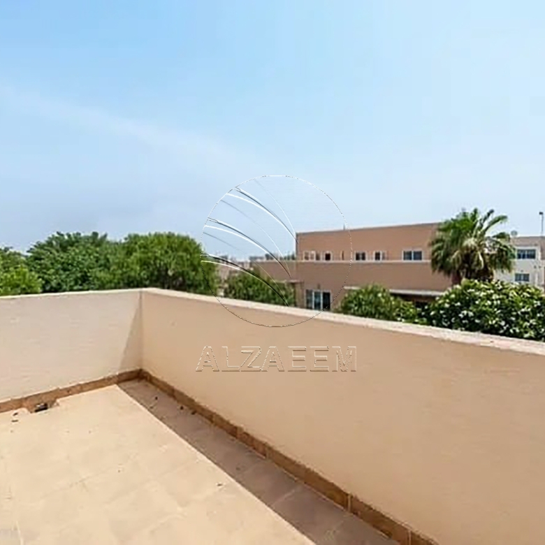 √ Single Row Corner | Private Pool | For End Use √
