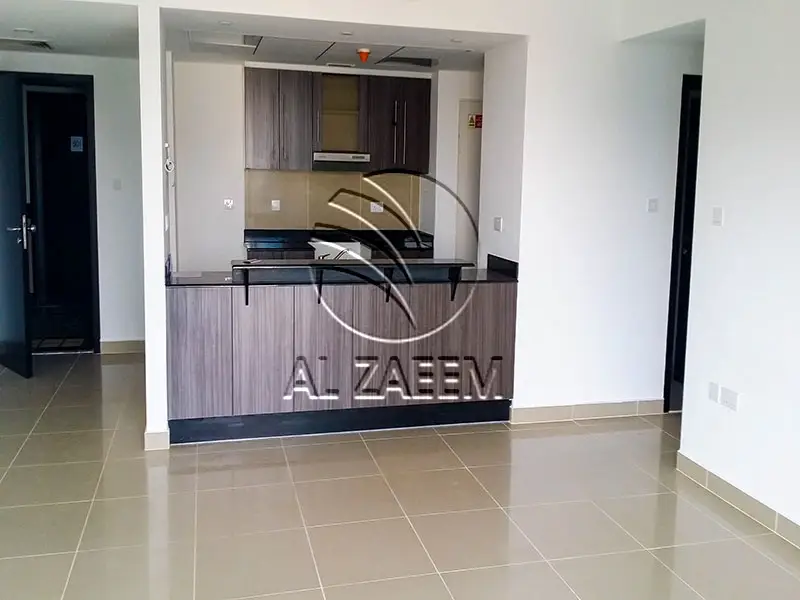 Nice Layout! Spacious 1BR+Storage | Community View