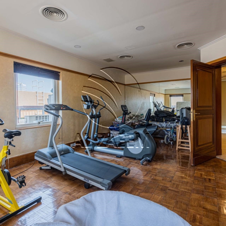 √ Lift | Pool / Gym / Jacuzzi / Sauna / Cinema √