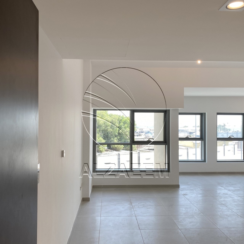 Luxury Living | 2 payment – 3+Maid | Vacant