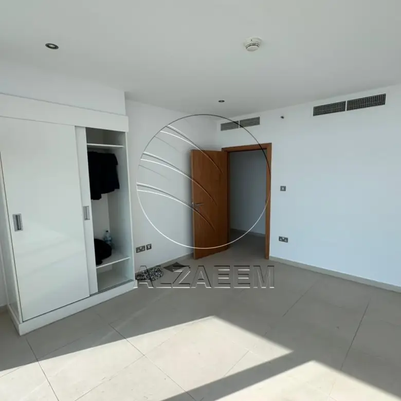 √Huge Layout | Full Sea View | Waterfront Living√